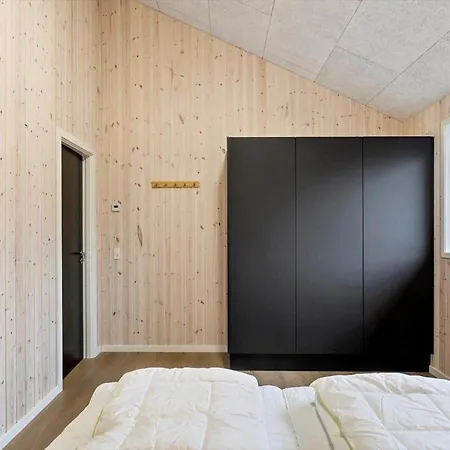 M360-vaeggerlose-marielyst-strandpark-257 Boto By